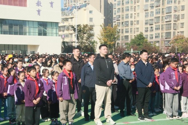 合肥冠军游泳中心电话_合肥市游泳队教练员名单_合肥市游泳运动协会