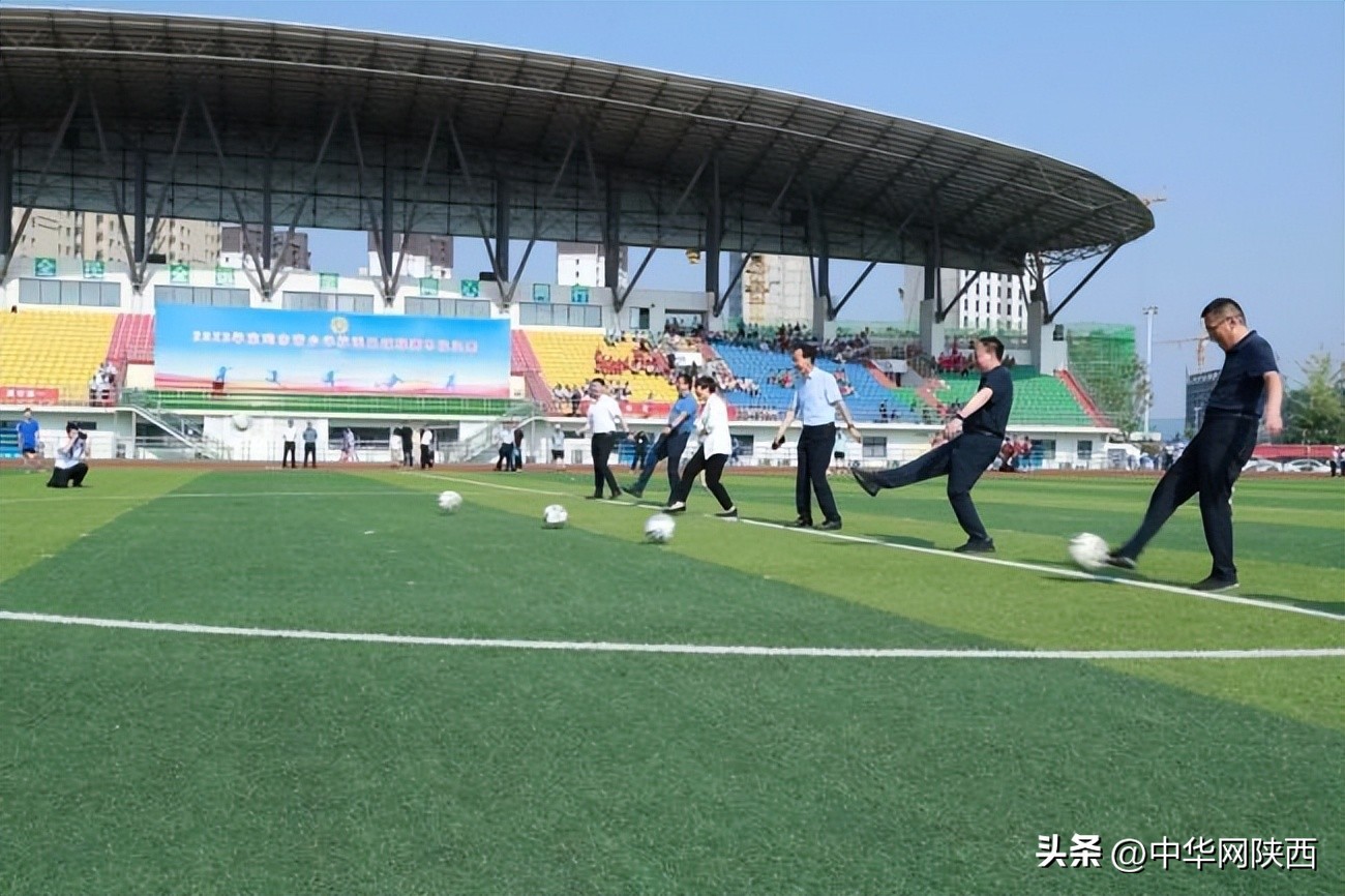 宝鸡眉县足球场_宝鸡市足球比赛眉县冠军_宝鸡足球俱乐部