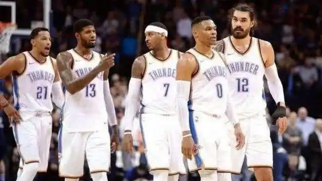 篮球进攻3秒什么意思_nba篮球进攻24秒规则改成14秒_篮球关于秒的规则