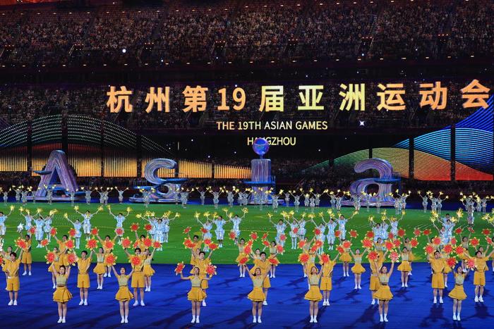 游泳冠军王鑫个人资料_游泳冠军王鑫简历_王鑫游泳冠军
