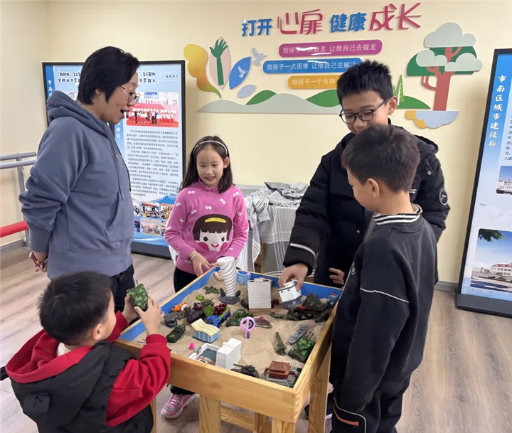 小孩子生活趣事_快乐生活趣事多_儿童快乐生活趣事