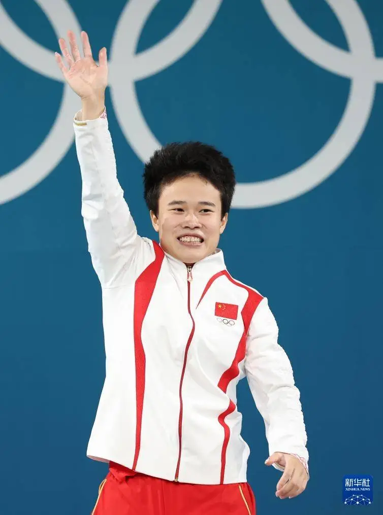 举重女子世界冠军_举重冠军女子_女子举重51公斤级冠军是谁
