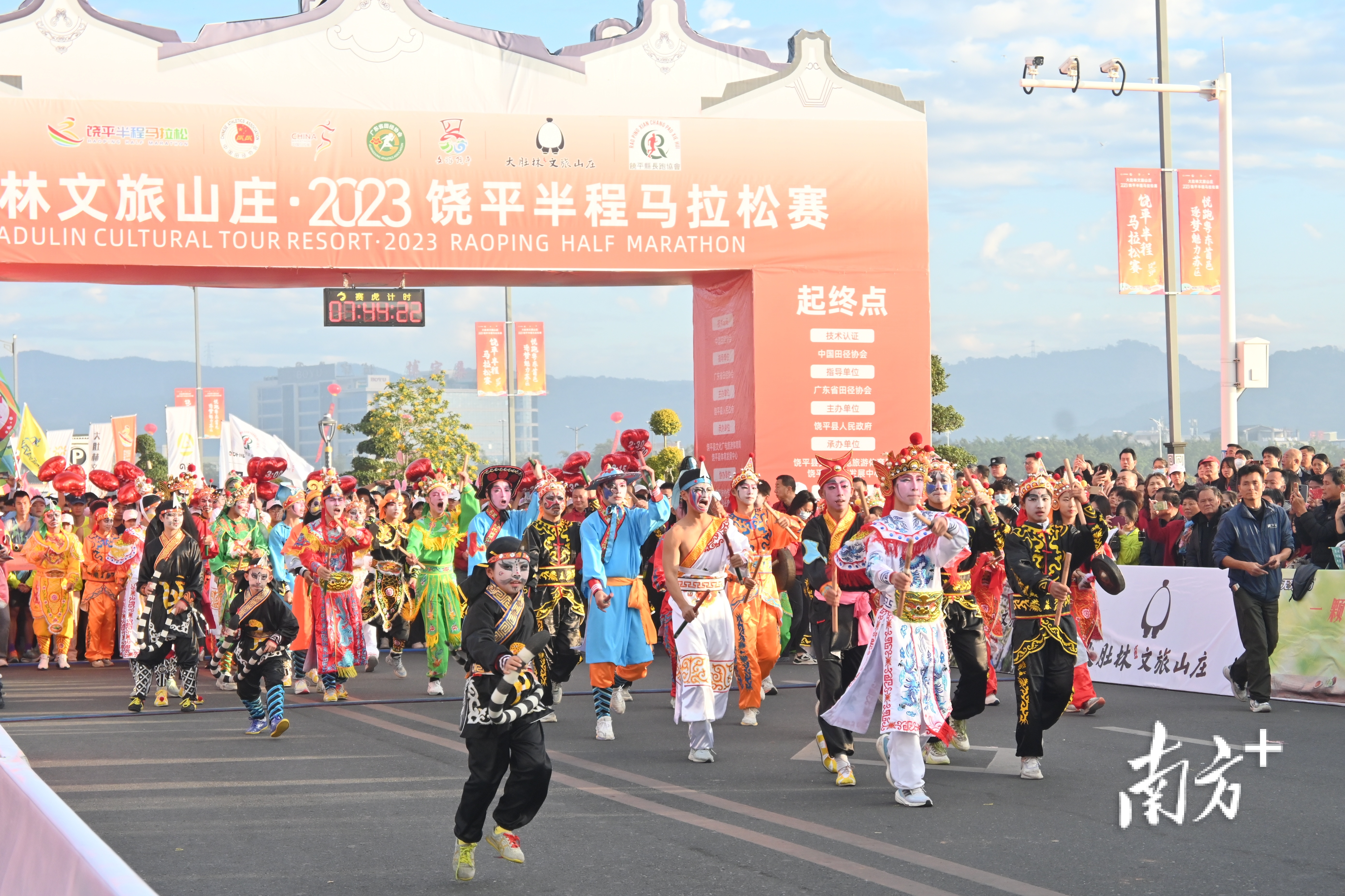 饶平女子举重冠军_举重冠军在饶平是谁_举重冠军饶平是哪里人