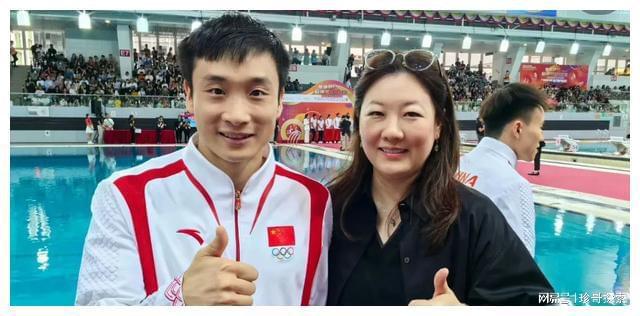 游泳冠军嫁香港富豪_嫁香港富豪的运动员_富豪嫁游泳冠军香港女星