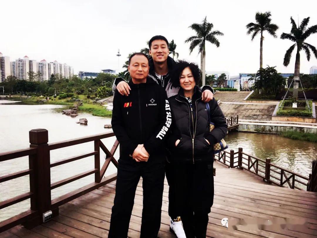东北口音说篮球_东北篮球规则_东北打篮球