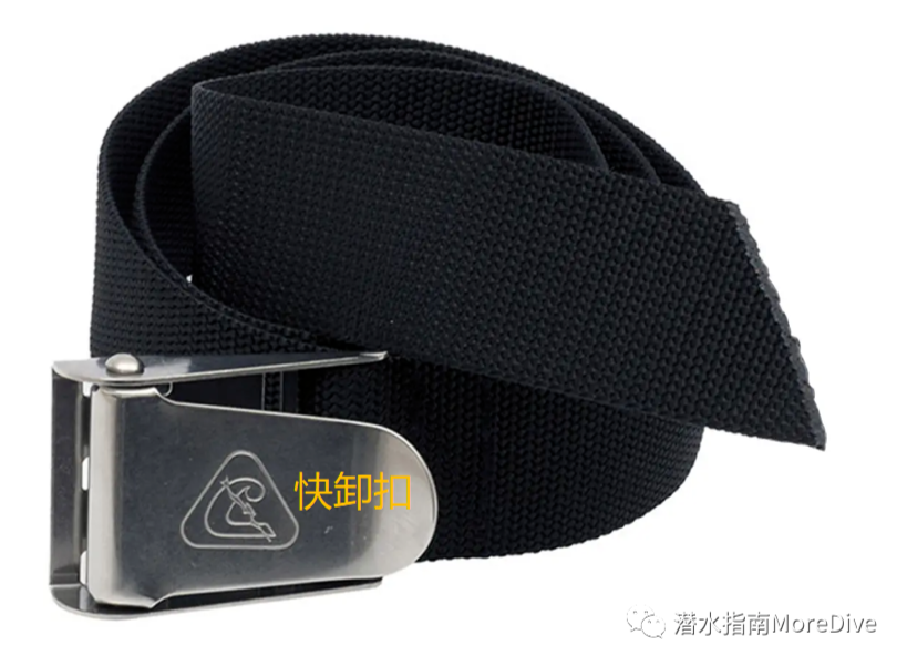 初学游泳吸气窍门_游泳如何吸气和呼气视频_游泳时吸气小技巧视频教程