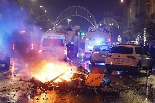 巴西队员足球地位排名历史最新_巴西足球队历届队员名单_巴西足球队员历史地位排名